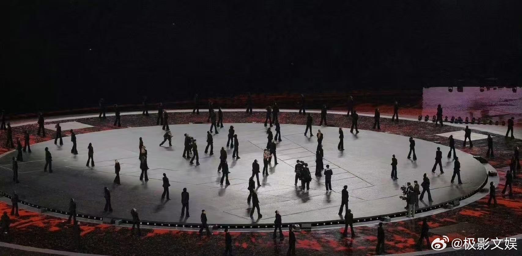 张杰状态给到一个夯张杰鸟巢齐舞张杰鸟巢齐舞，哇塞确实很不错 