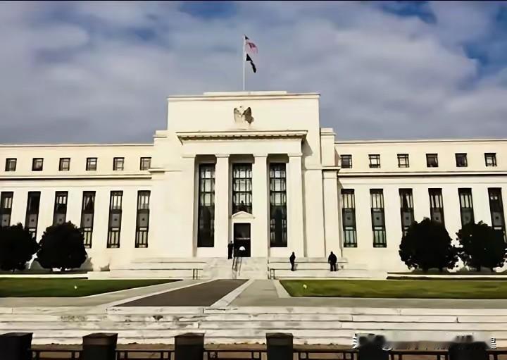 美联储大逆转！
北京时间2月19日凌晨，美联储1月会议纪要正式公布，释放重磅信号