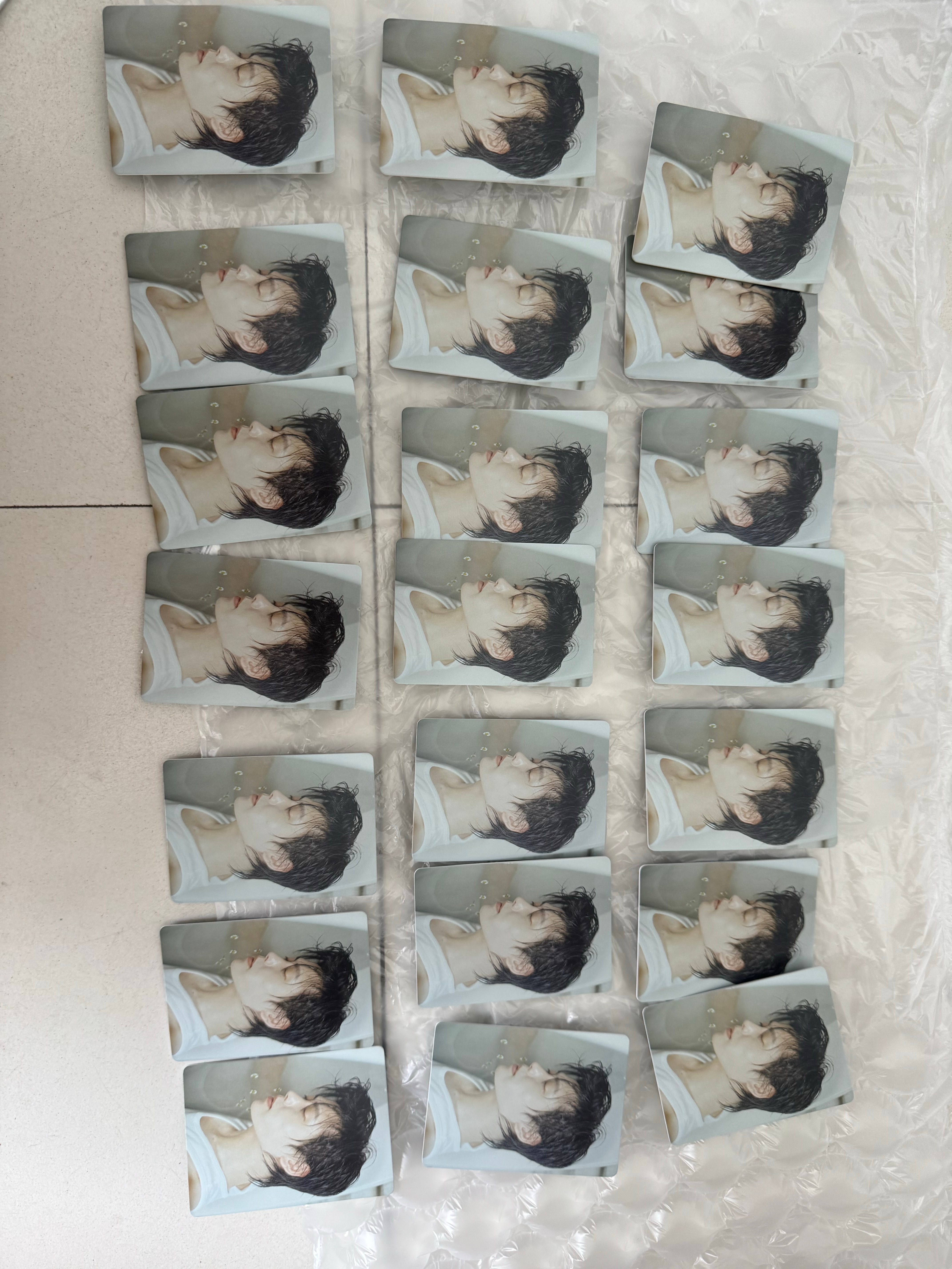 谁要来一起打牌吧