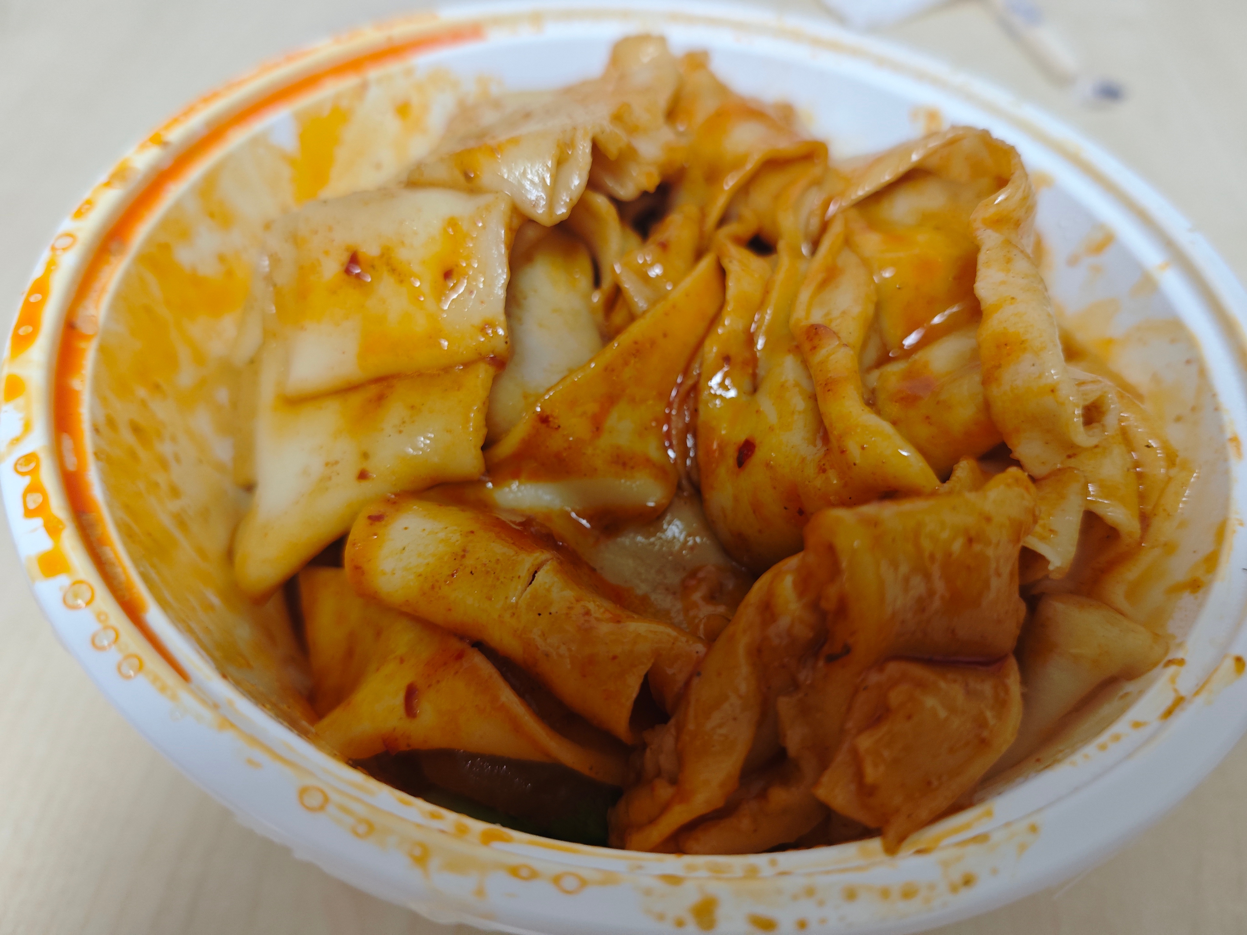 世界美食遗产，大盘鸡拌面 