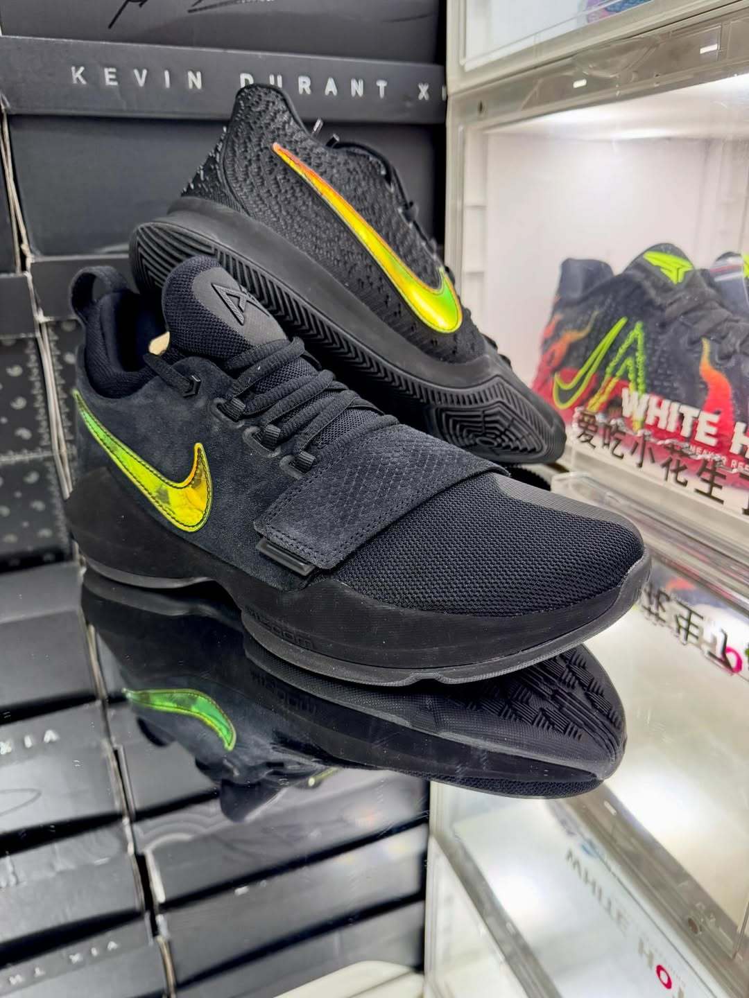 分享三双珍藏级Nike PG1 球员PEnikepg1NBA点赞成金NBA Ph