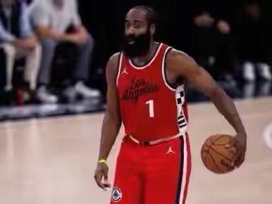 快船107-112惜败灰熊！球队上半场曾领先10分，却在下半场遭遇反扑。关键末节