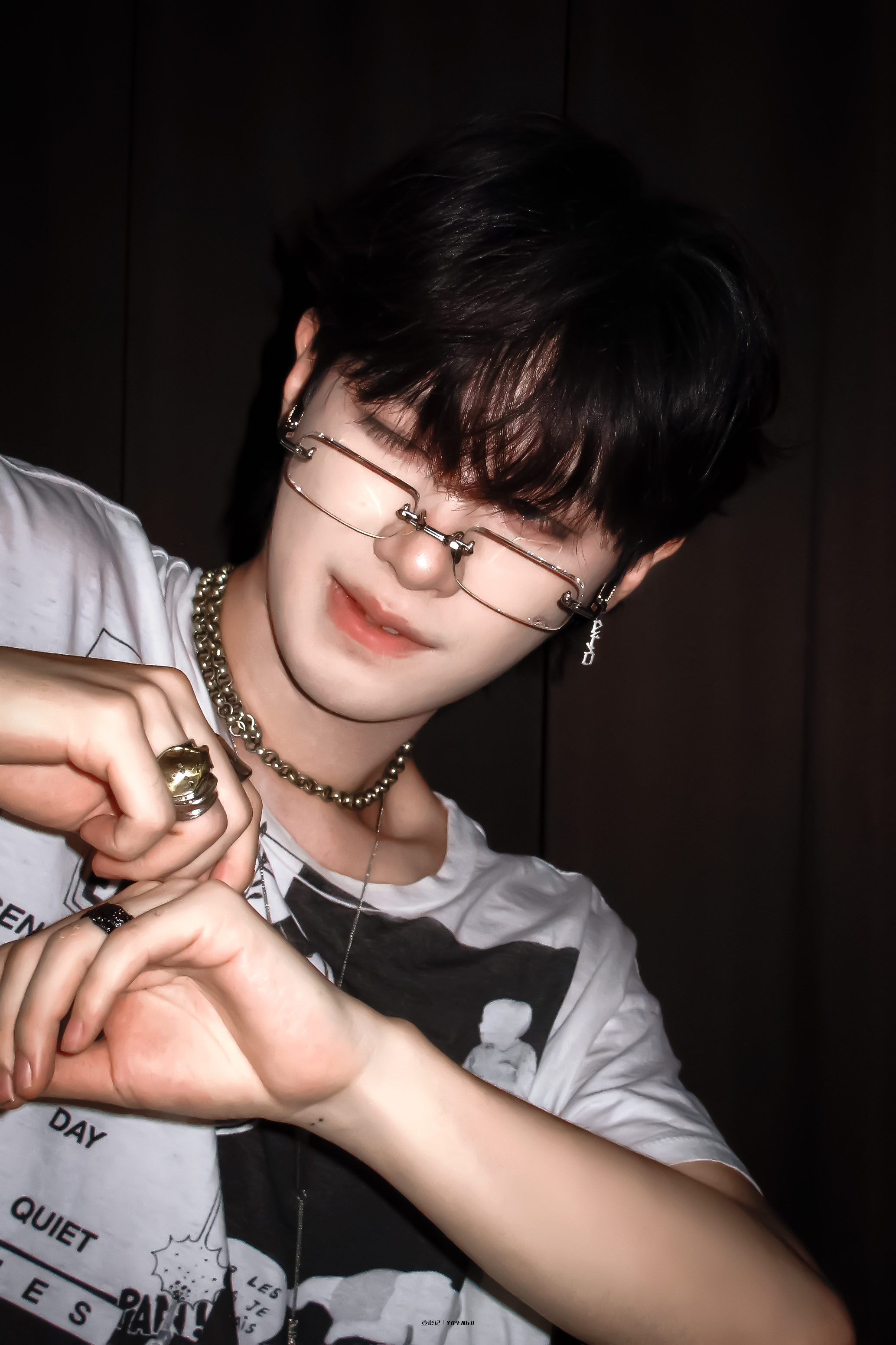 黄明昊 · 𝙅𝙪𝙨𝙩𝙞𝙣 