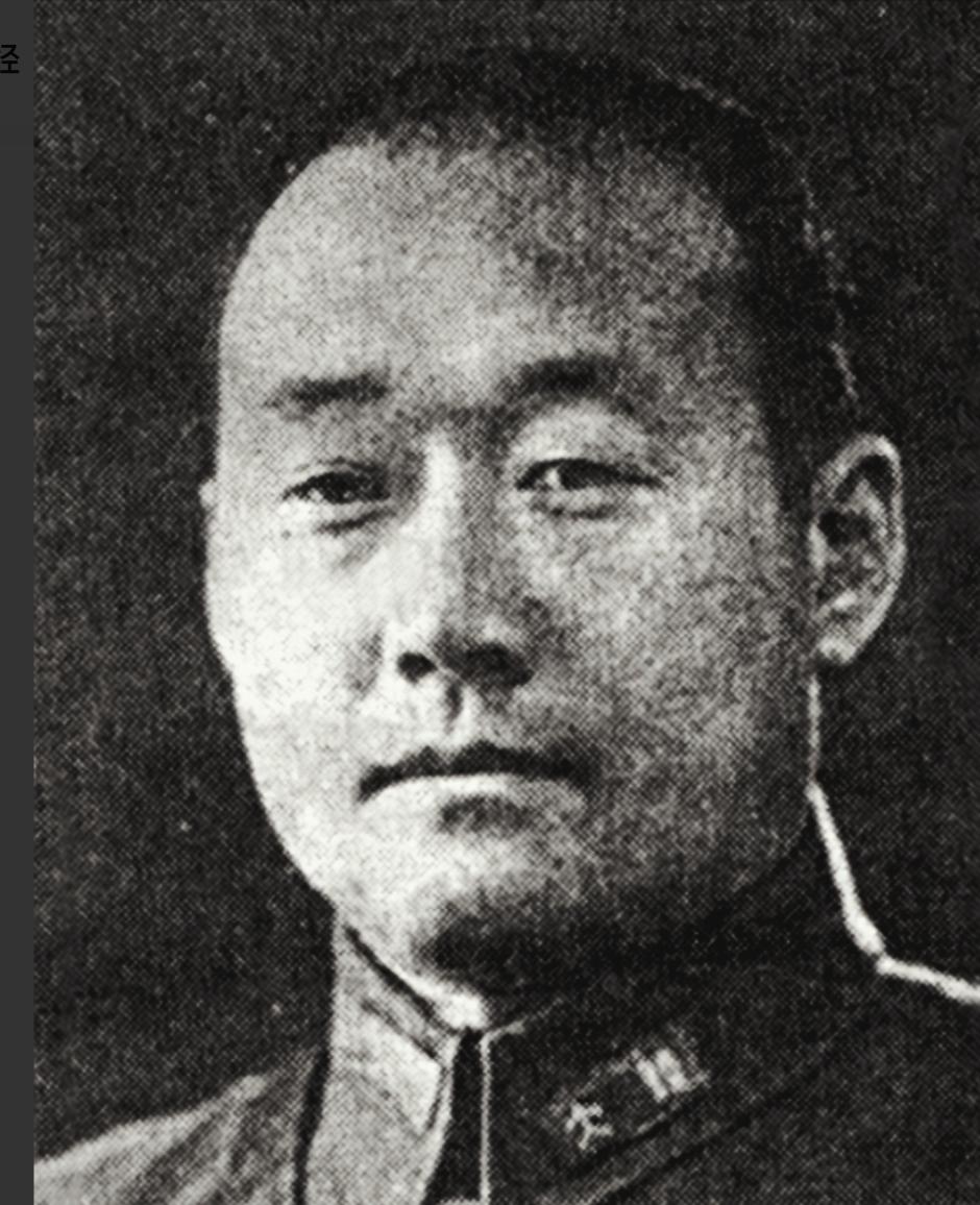 1948年，鲁英麟把傅作义最宝贝的 “家底” 部队，彻底打垮了，哆哆嗦嗦找傅作义