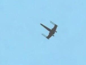 希尔空军基地附近，大小与F-22 差不多，不知道这是什么飞机。
