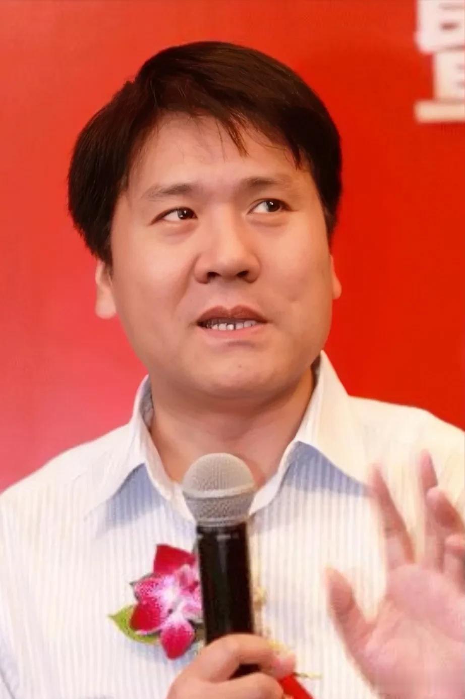 七类心怀叵测的专家:

1.编写、绘制毒教材的专家，普通老百姓都能发现不妥内容和
