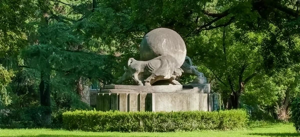 听说咱安徽的大学又来了位大腕！原中科大管理学院院长余玉刚教授，刚从国内顶尖高校跳