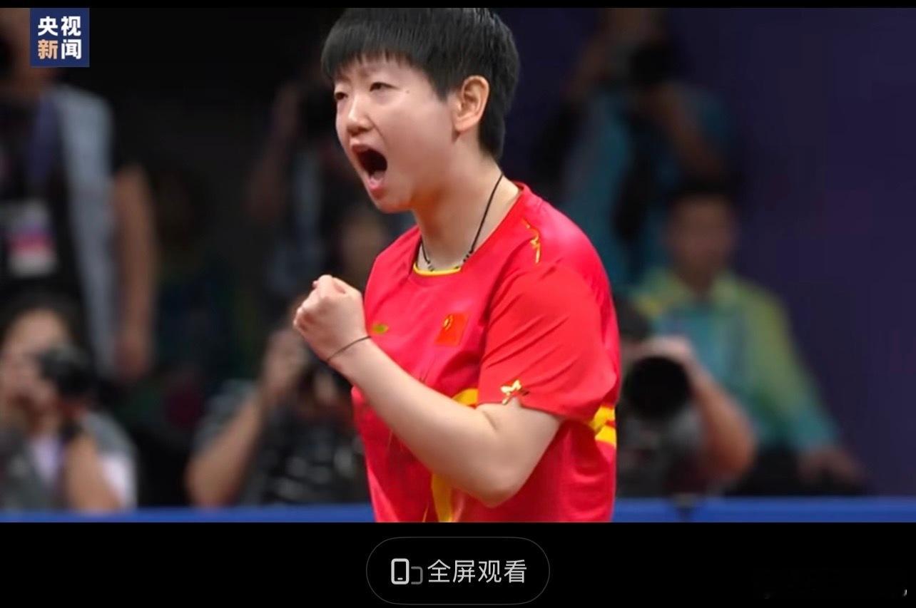 央视用樊振东做亚运会封面  一个退出国家队快两年的人，一个没世界排名的人，一个在