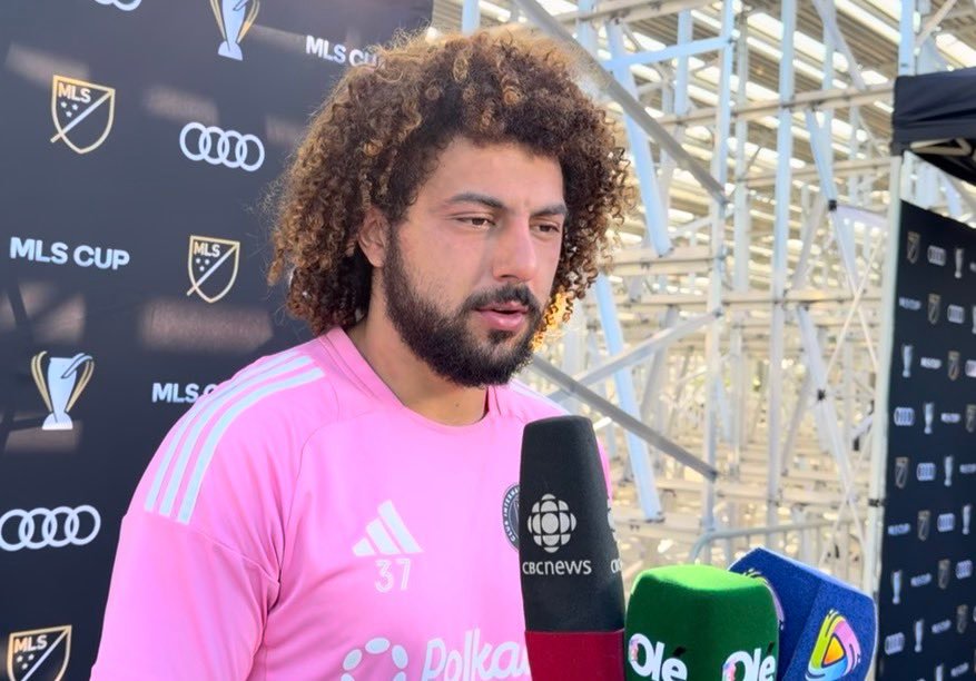 💬法尔孔：最重要的是，我们每天都能享受和梅西在一起的时光，努力从他的话语中汲取