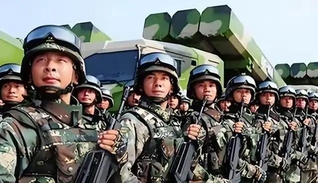 军事专家戴旭又提到一个点，他说中国人从晚清到现在，总改不了一个毛病，只要涉及到可
