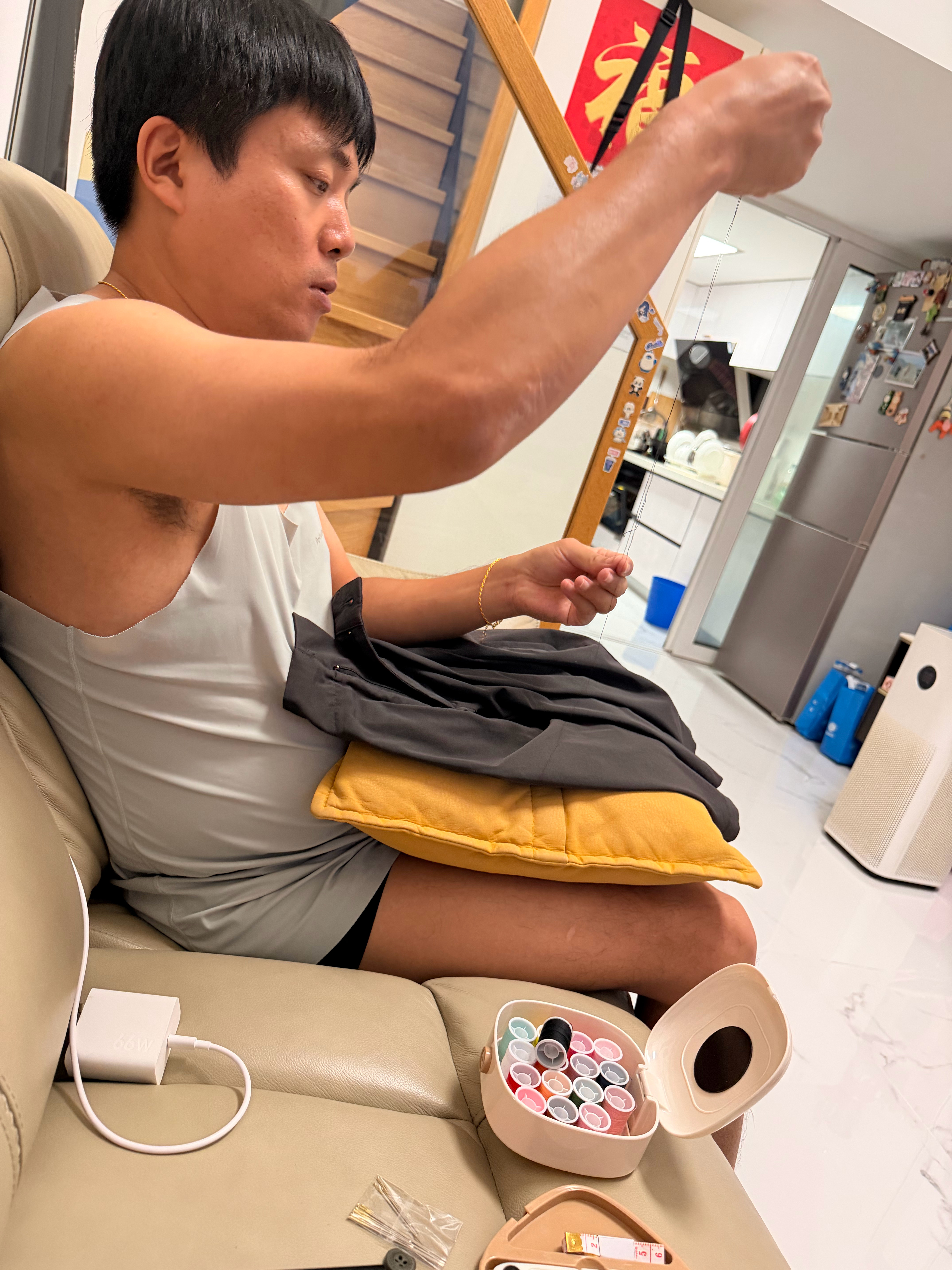 大李裤子扣子掉了，针线活我来做我的日常plog