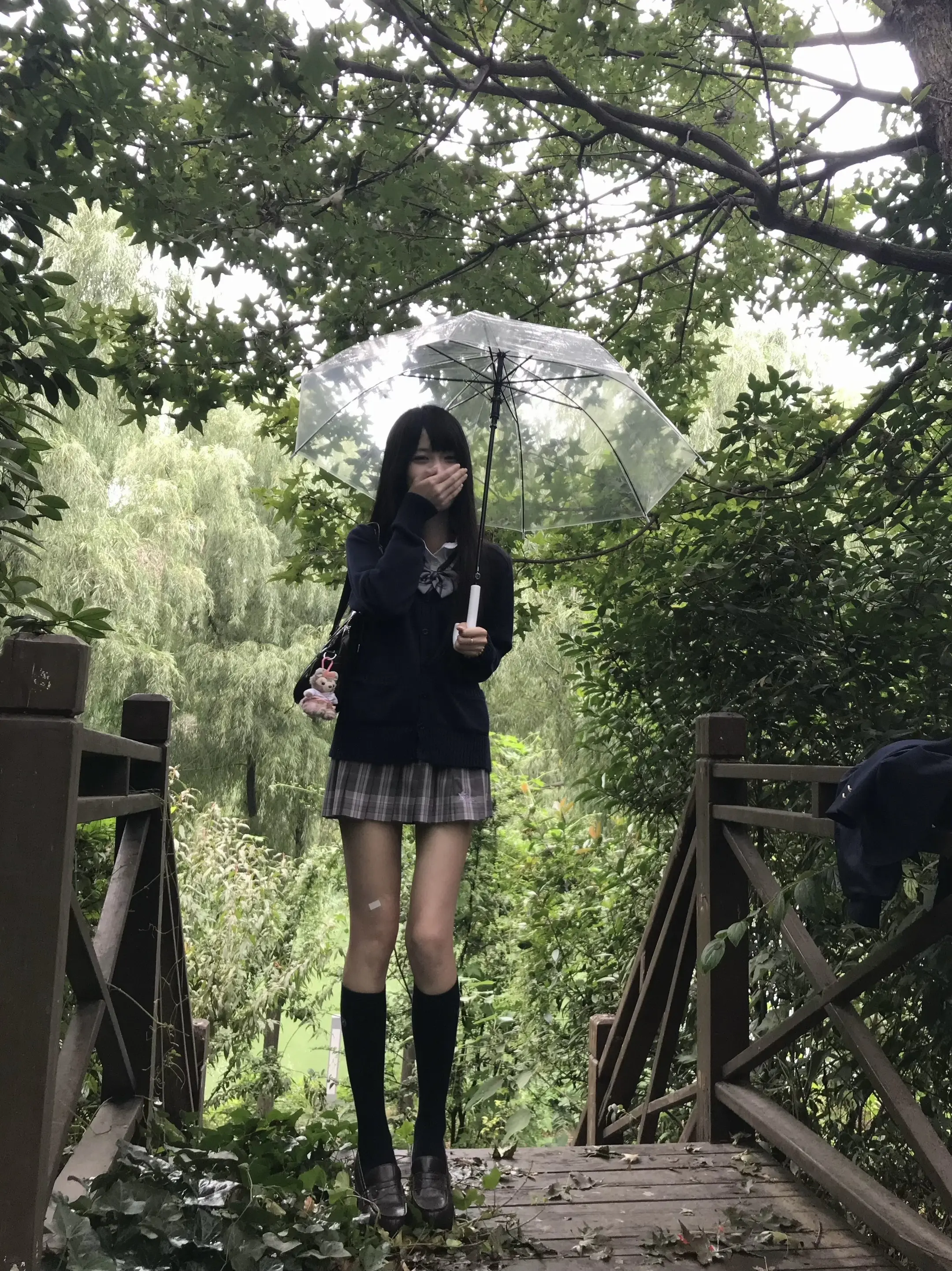 你也随冬渐冷