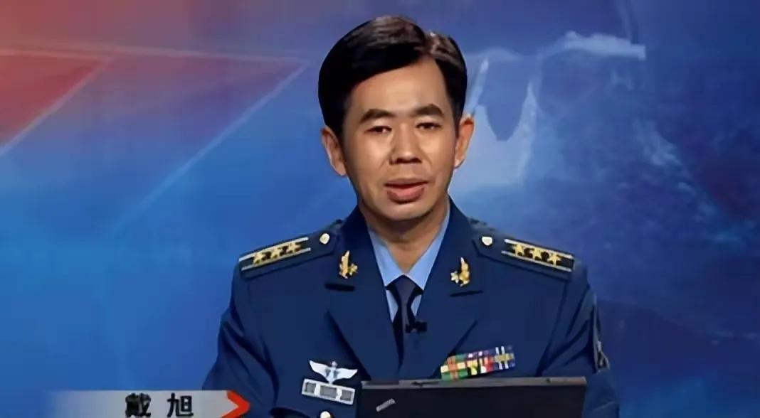 中国鹰派四大代表。
戴旭
艾跃进
金一南
王洪光
一个国家全是鸽派的话必将软弱无