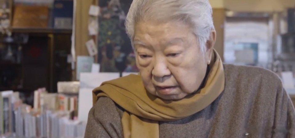 蔡澜墓志铭想刻三个字 蔡澜的离开，宣告香港四大才子全部告别这个世界。从金庸搁笔，