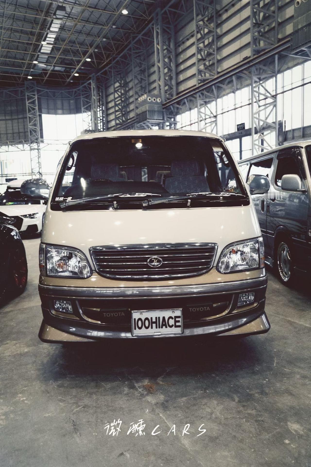 铜锣湾揸Fit人！改装车文化 经典车 丰田海狮 jdm