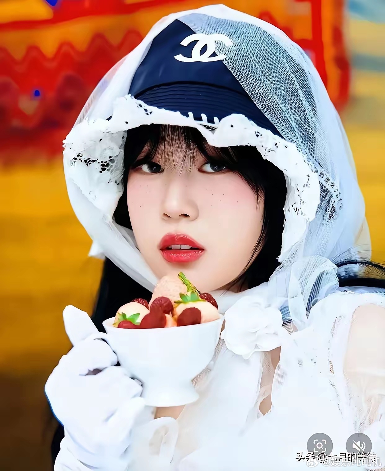 相比于黄奕的女儿，这姑娘最大的优点，不是有小沈阳和沈春阳这样的父母，也不是能唱会