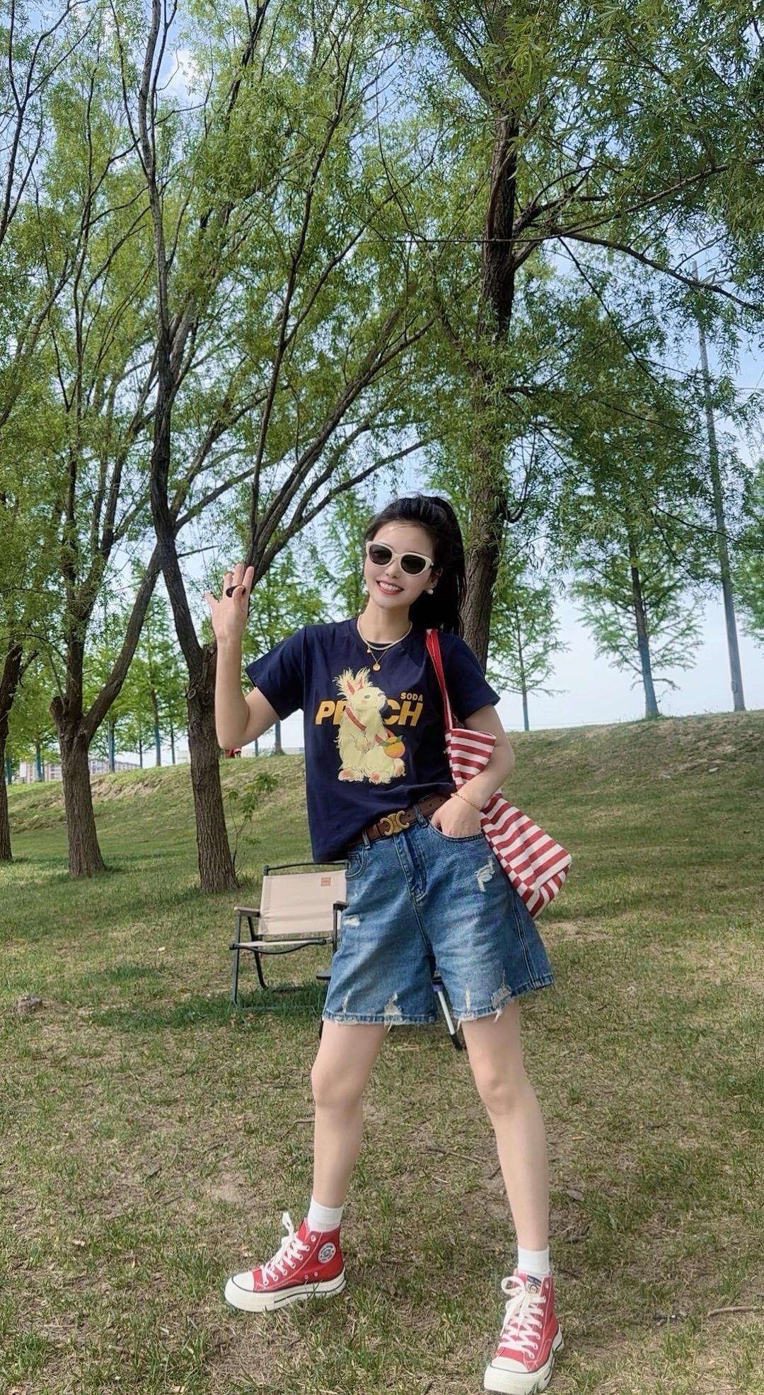 一定要温温柔柔的吗  死犟死犟的不行吗……