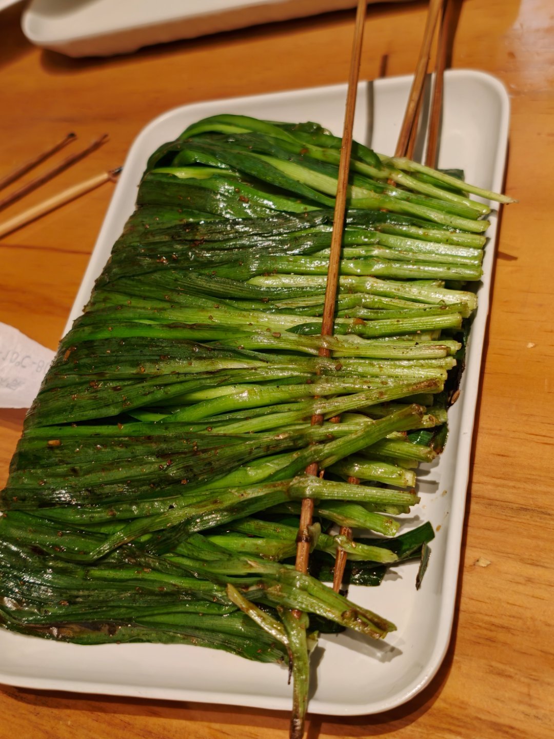 今日团队烧烤局，讨论话题难住我了1.小伙伴：黄瓜是绿的，为啥叫黄瓜？2.小伙伴：