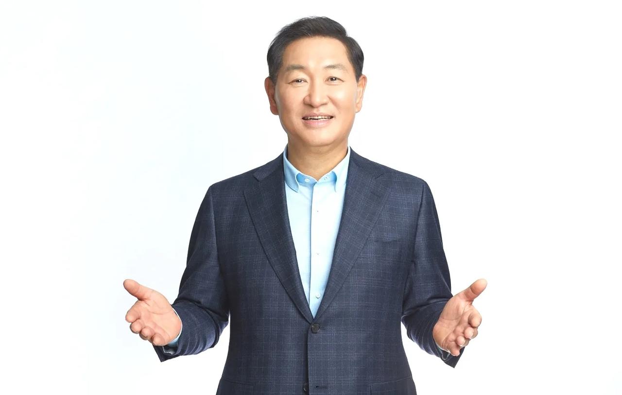 清醒！三星电子要赌上生死，加强技术领导力！

三星电子创社55周年，副会长韩宗熙
