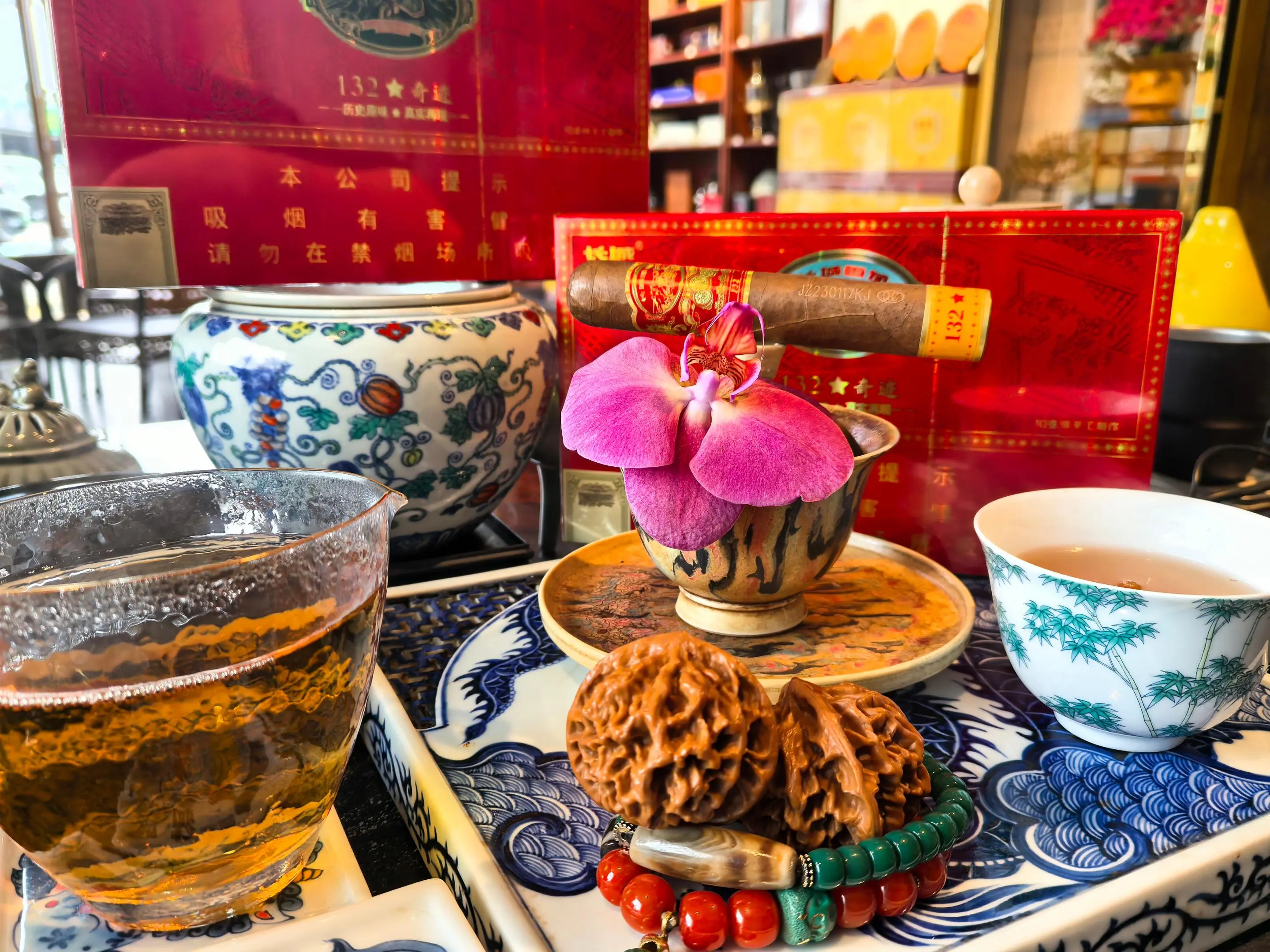 根本不p图 直接就是上状态 两盒成品 《论雪茄养殖技术》《技术与品质》...