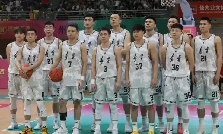 全运会男篮八强全部产生[玫瑰]

1、辽宁队（小组赛战绩3胜0负）

2、四川队