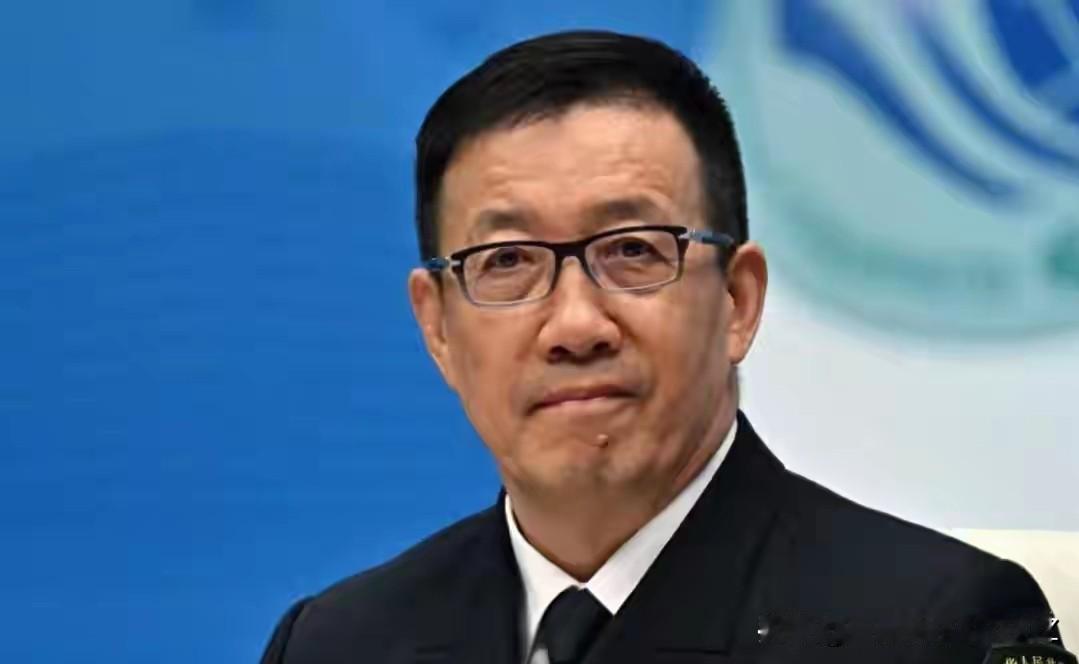 眼下全球三个热点地区局势同步紧绷，中东、俄乌以及中亚方向摩擦不断，地区矛盾一直没