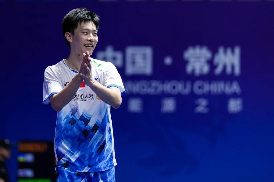 雷兰曦，2025赛季8次一轮游!
在2025赛季国际羽联超级300以上的巡回赛男