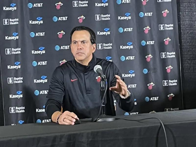 NBA杯淘汰赛，热火惨遭失利，9分惜败魔术。
谈到这次失利，热火主教练斯波表示，