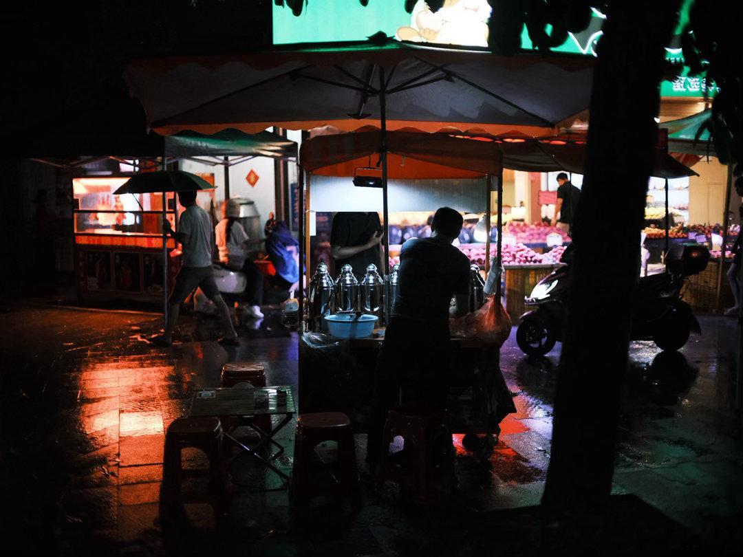 广州黄埔水西的六月雨夜扫街日常记录雨夜 富士GFX50S leicaR50 1.