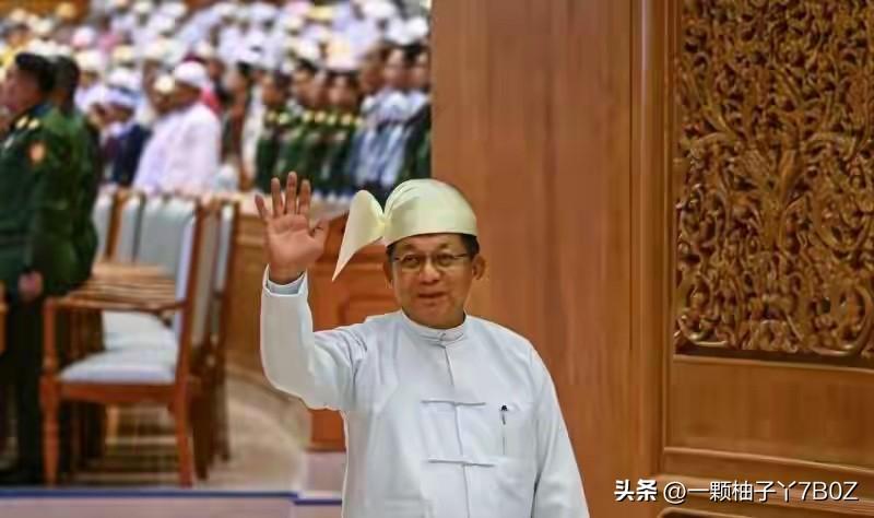 签下中缅联合声明之后，敏昂莱结束北京行程，坐上复兴号前往上海，这趟出访算是收获满