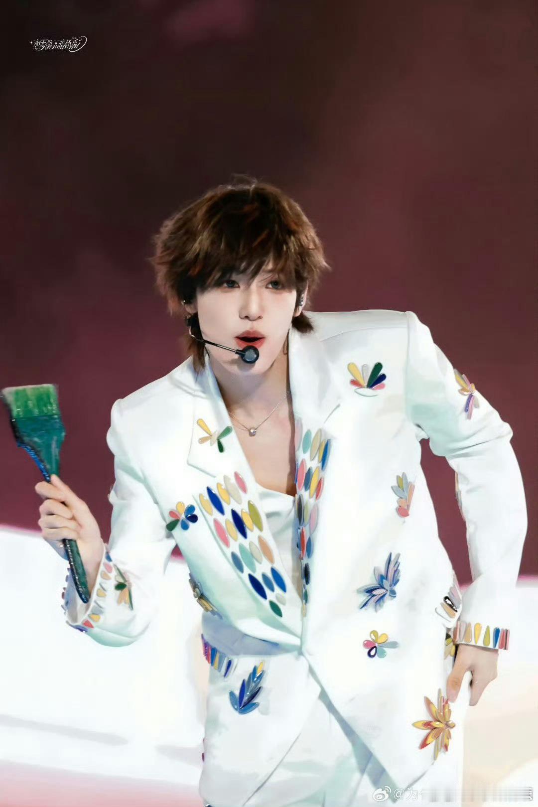 张泽禹大舌头版大舌头舞台 被“说爱你我就大舌头”戳中！保密声乐课练习曲藏着糖，张