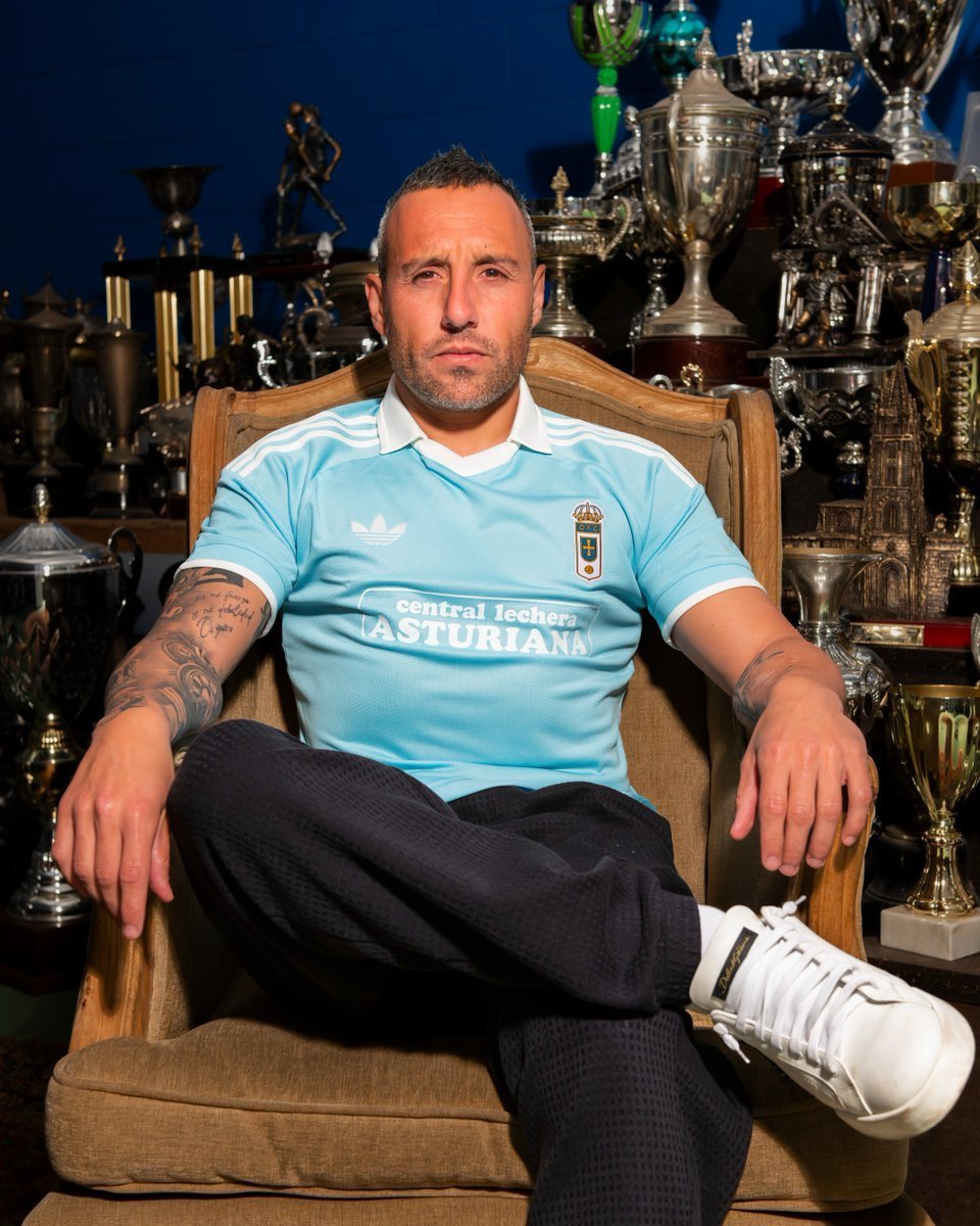 皇家奥维耶多百年纪念款球衣西甲