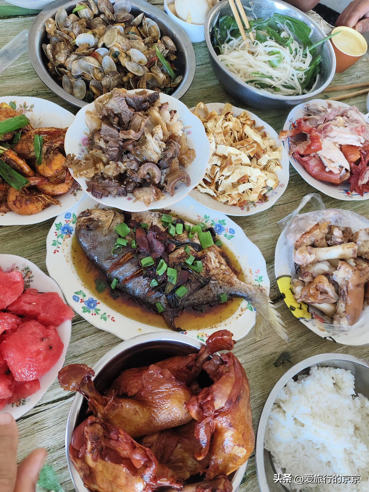 夏日生活打卡季地道的东北农家菜，总也吃不够的味道