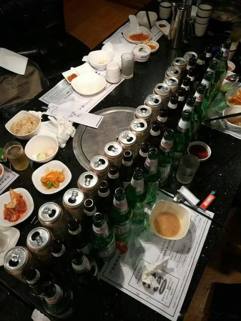 闫闯被指数年前曾过失致人死亡撞死人前夜大量饮酒 这不是蓄意吗杀人犯咋还能有驾照？