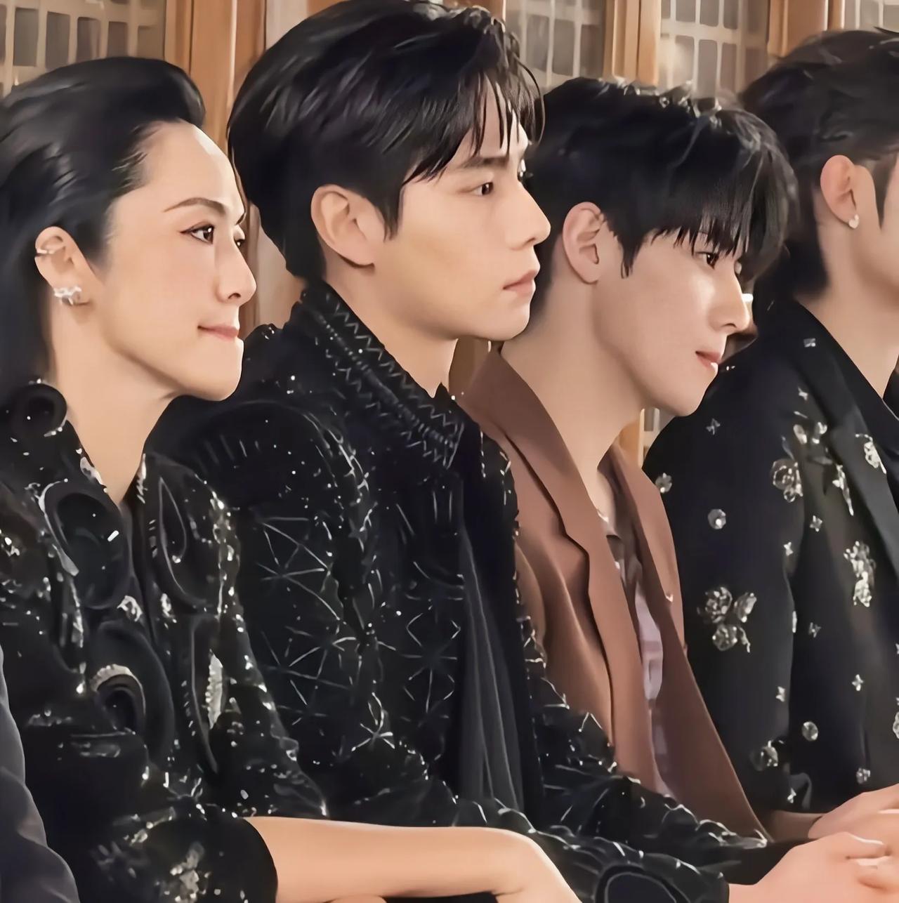 官宣离婚后，姚晨首次亮相就出人意料，果然工作中的女人才最美丽

姚晨在宣布离婚后