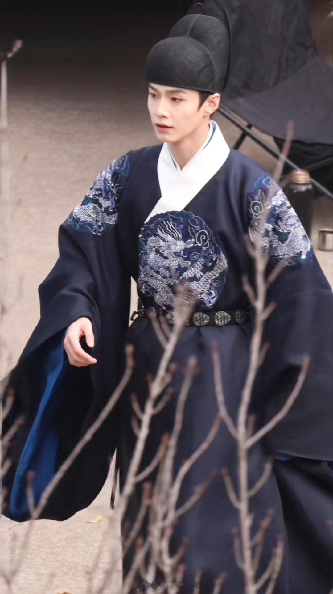 派酱安利何与窈窈有期妆造也太适合明制汉服了吧！这个《窈窈有期》为什么不能立刻开播