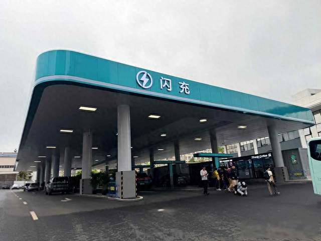 比亚迪不靠固态电池实现千公里续航，充电焦虑真能解决？