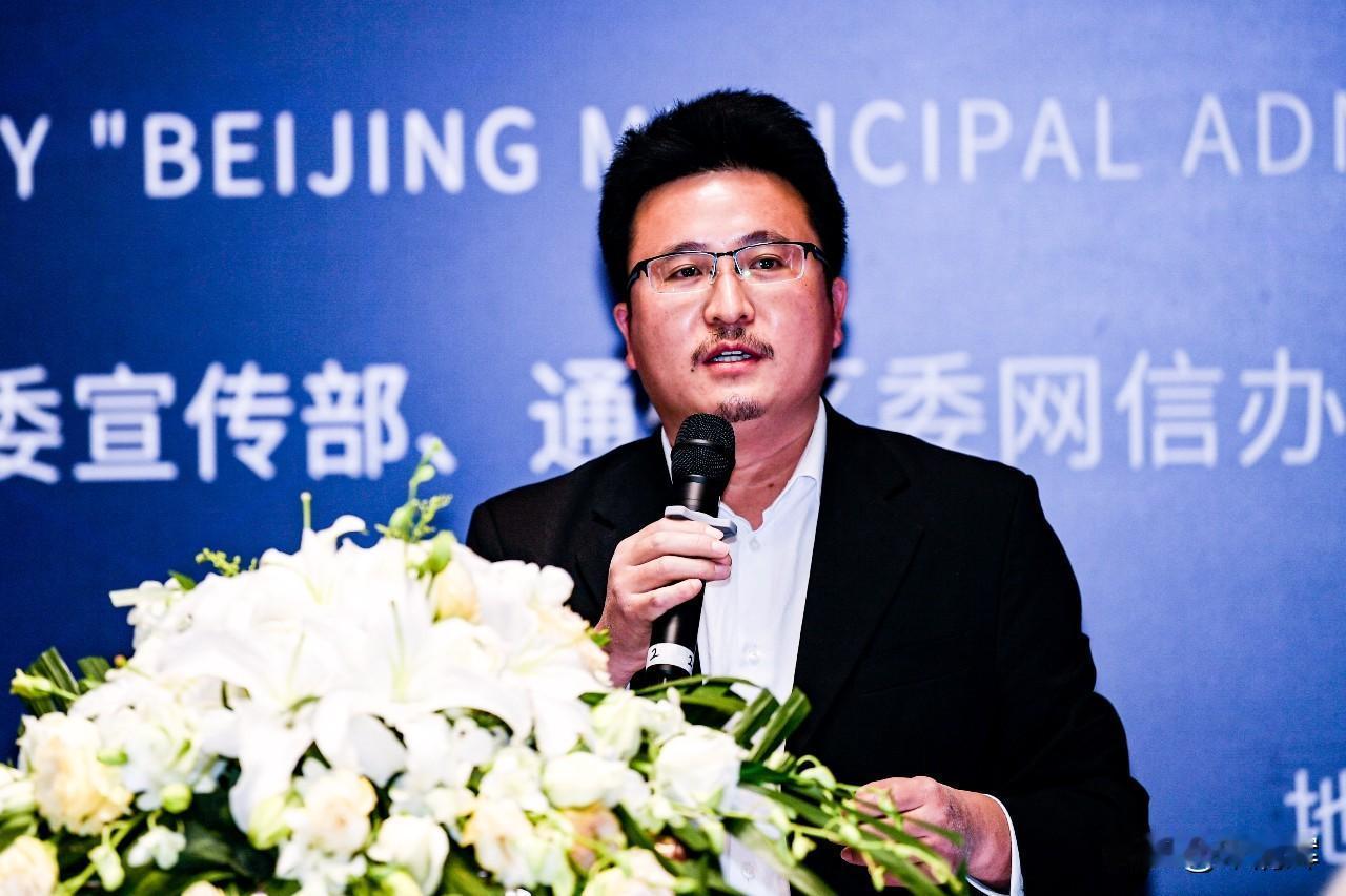 企业家“网红化”风险或大于机遇！在我看来，若一家企业的品牌价值和市场影响力过度依