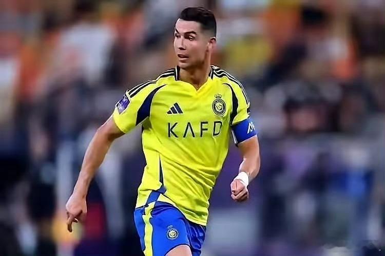 C罗这次，真的只能眼巴巴看着梅西了。迈阿密国际那边简直赢麻了！常规赛冠军、支持者