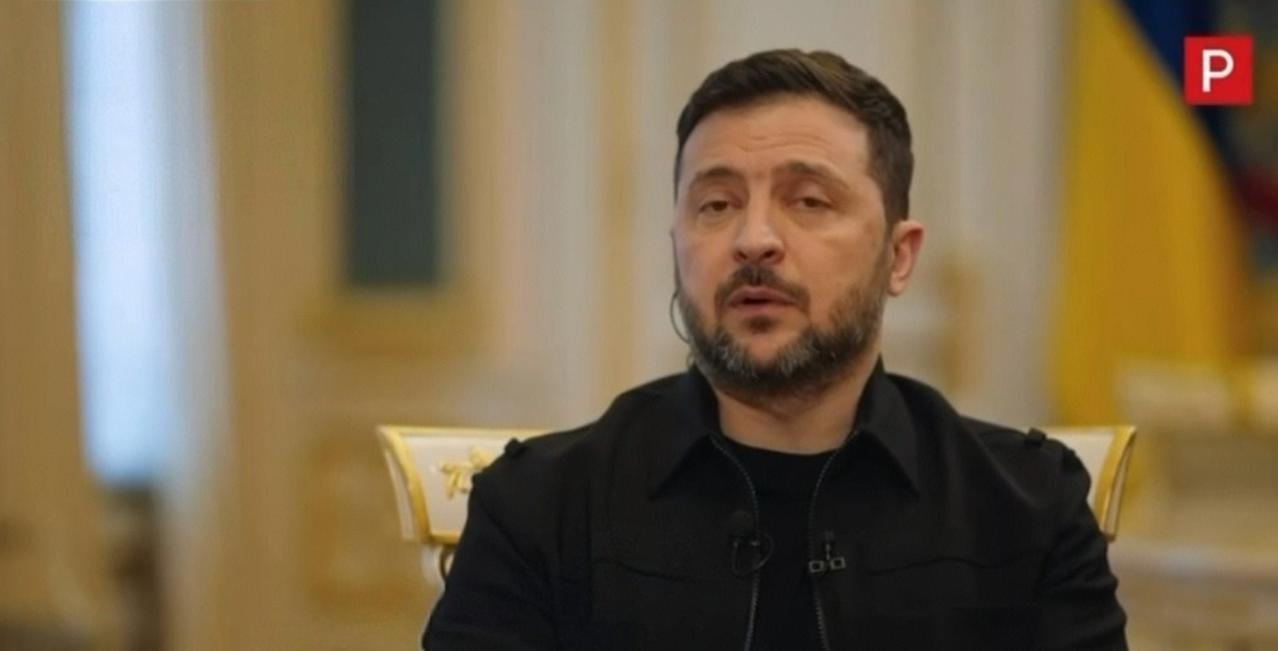 泽连斯基直接打破了通过领土让步换取和平的可能性。

在地缘冲突的复杂博弈场中，靠