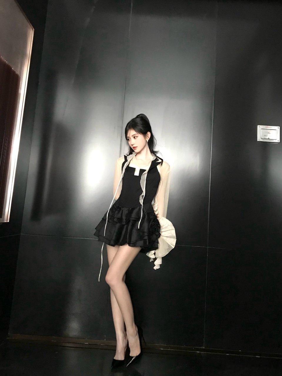 鞠婧祎贵气千金鞠婧祎拿捏千金风 小鞠一整个拿捏千金风～ 