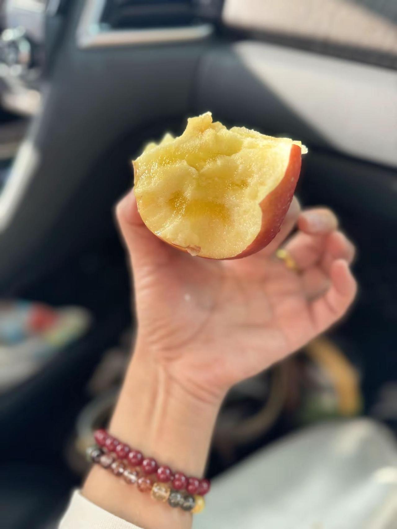 今天吃到了满分阿克苏快来一起尝个鲜