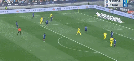 津门虎的进攻有英超味？[what]精妙的边路配合，罗萨要留下，射得实在是漂亮。
