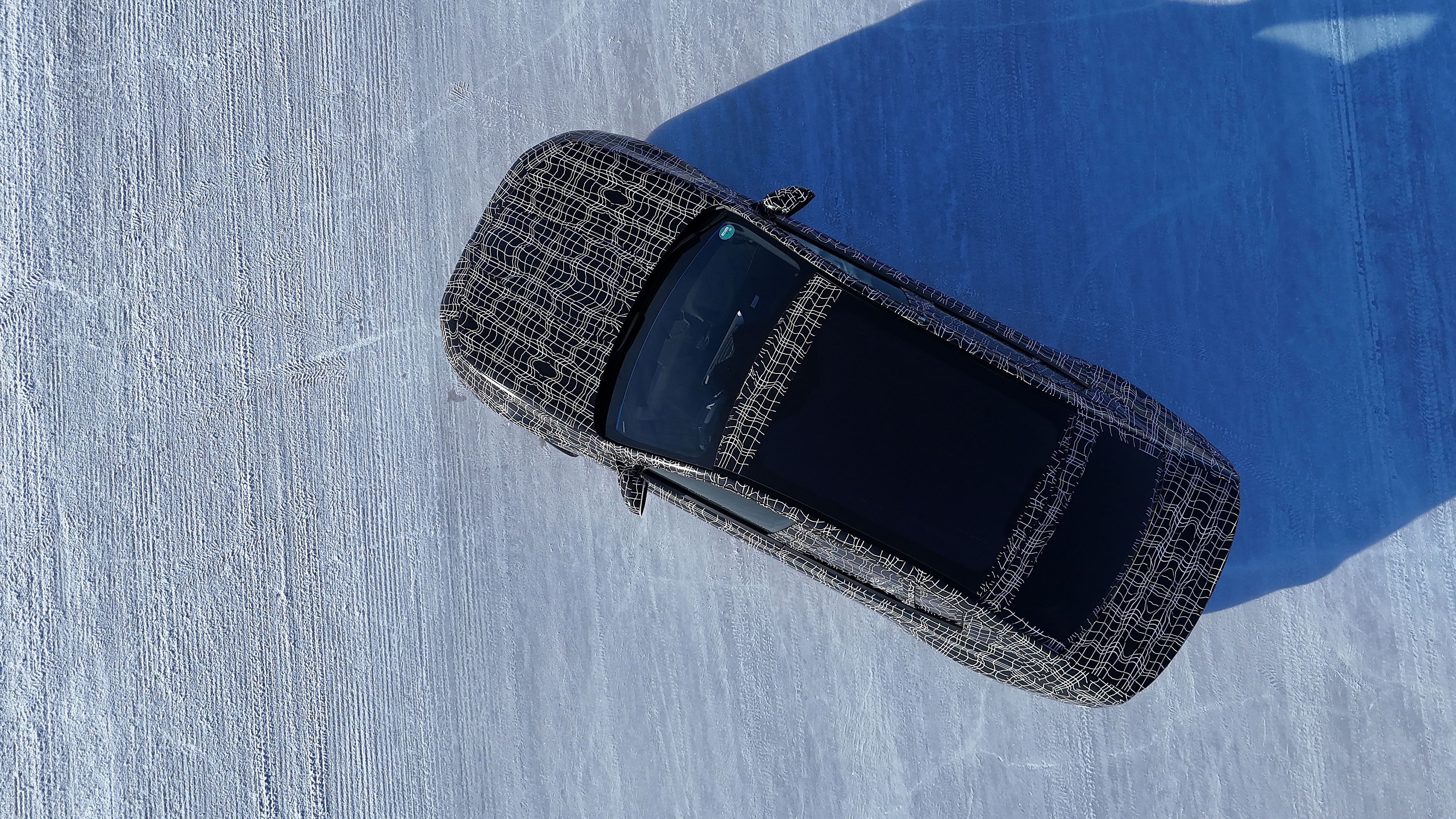 18 号，BMW Neue Klasse 新世代 i3 就要来了。宝马也释出了一