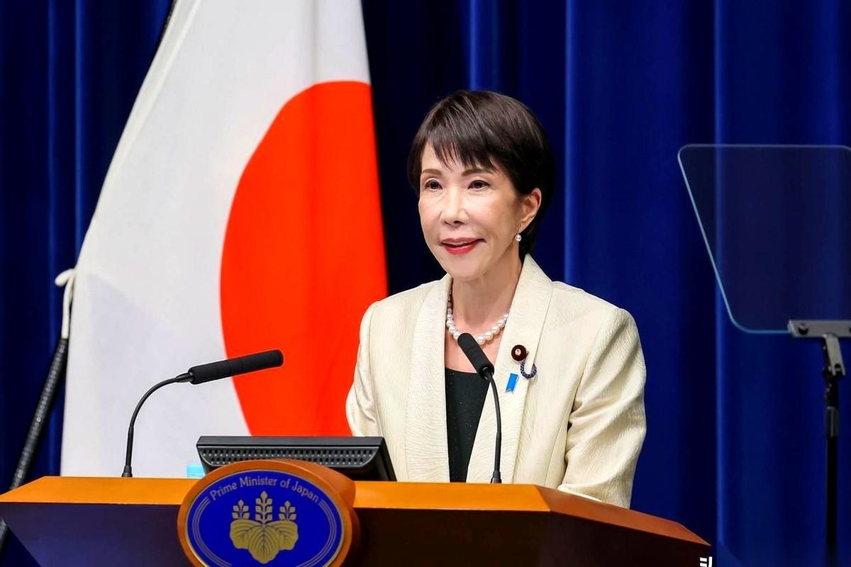 听某些人义正辞严地谴责“武力改变现状”，我差点一口水喷出来。
这感觉就好像……