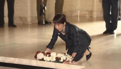 两场献花暗藏深意，高市早苗外事访问接连遭遇外交巧局

2026年5月4日下午，日