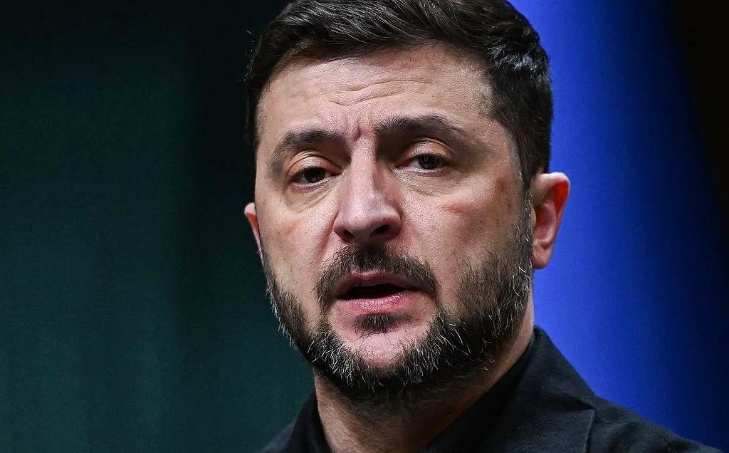 【琅河财经】粉丝来信，看到泽连斯基对国民的演讲，似乎有英雄末路的感觉，鼻子发酸…