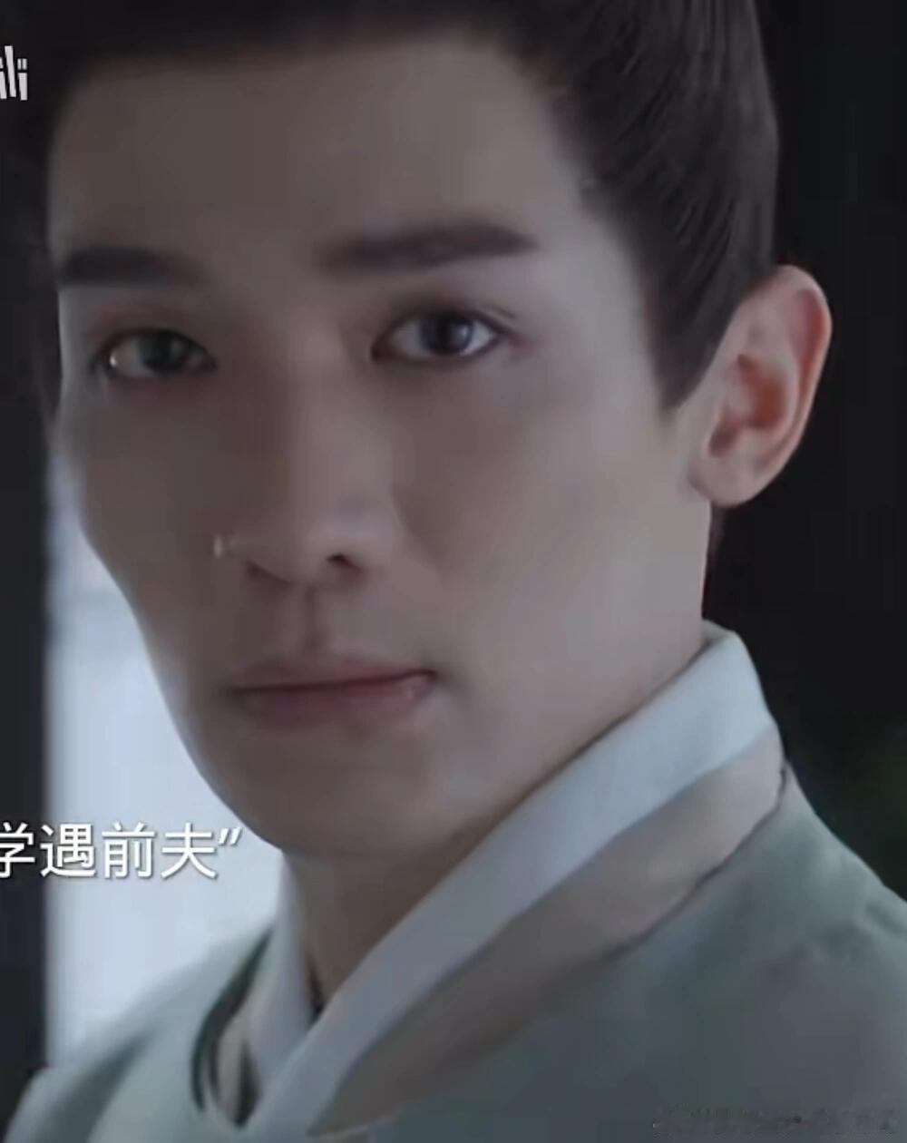 #你要这么虐前夫哥我就不困了#《墨雨云间》前夫哥人设好奇怪，对着公主和重生后的女
