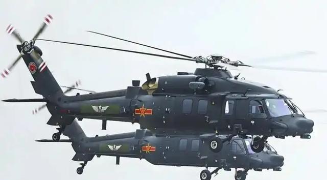 不得不承认美军的黑鹰直升飞机真的很先进，美军在抓捕马杜罗时就用的有黑鹰直升飞机。