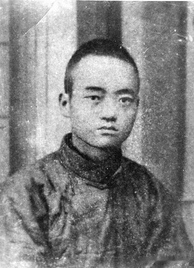 秋步月‘
秋步月（1902年11月—1930年5月9日），字凌云，陕西省礼泉县史